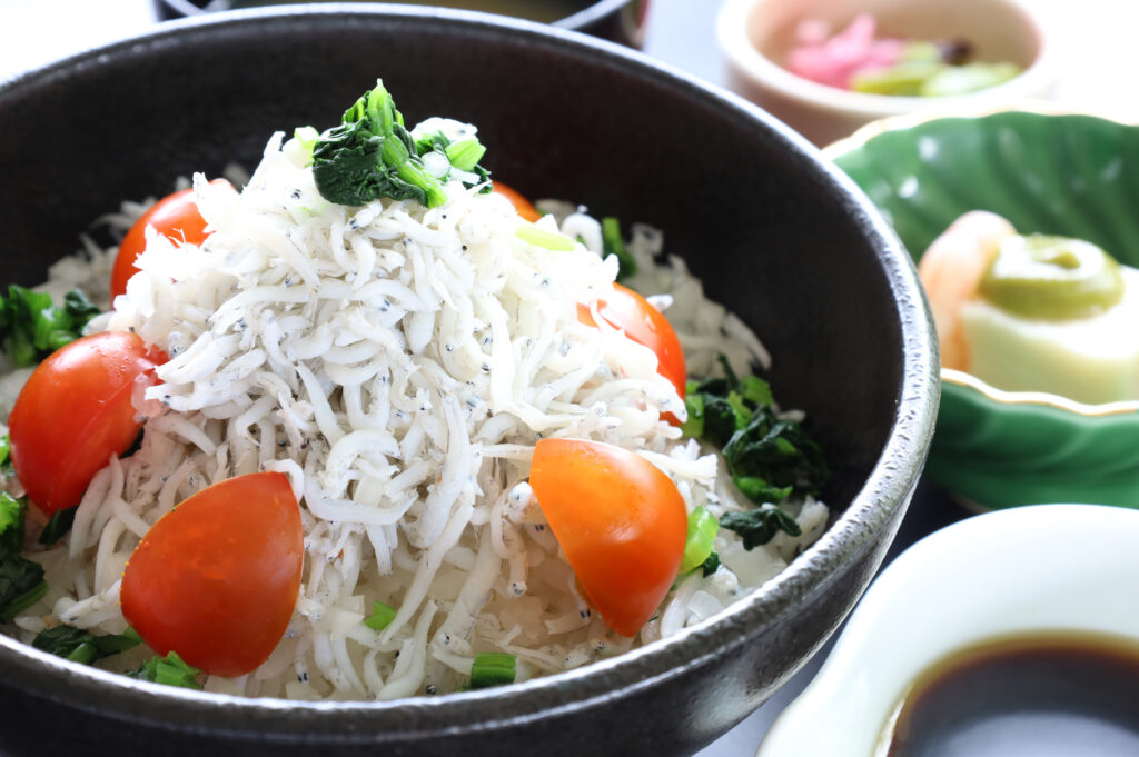 釜揚げしらす丼